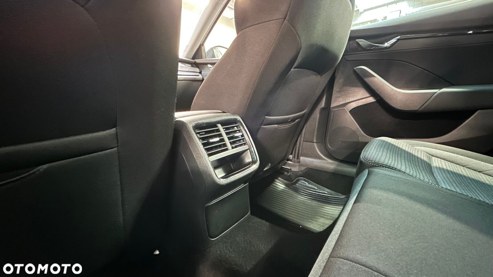 Skoda Octavia 2.0 TDI Ambition - 23
