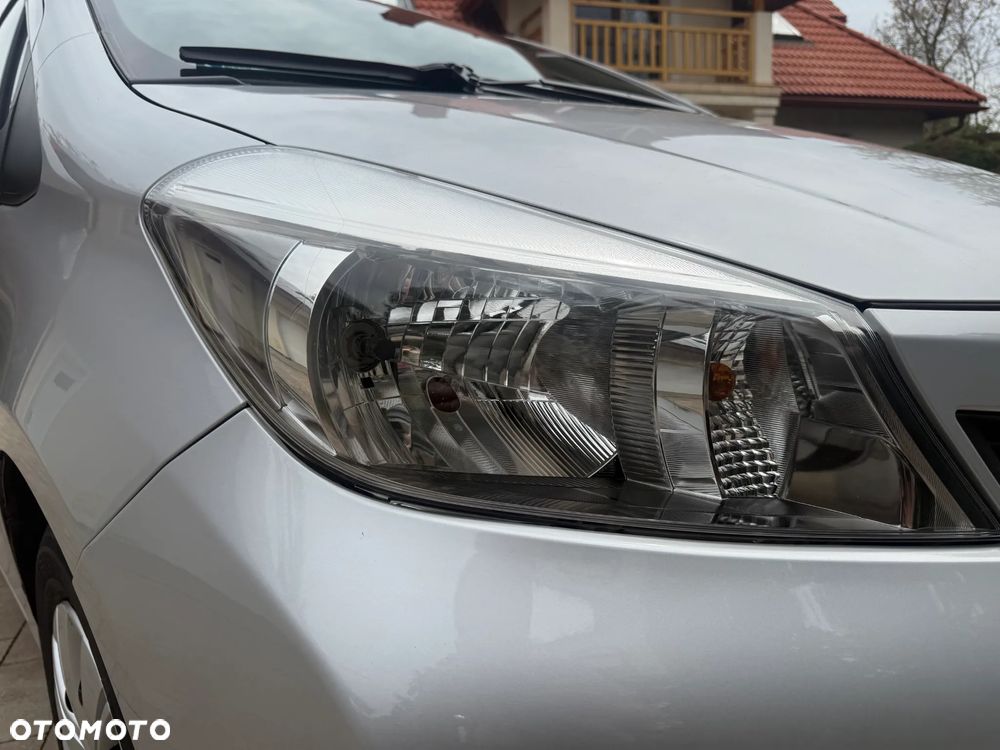 Toyota Yaris 1.4 D-4D - 8