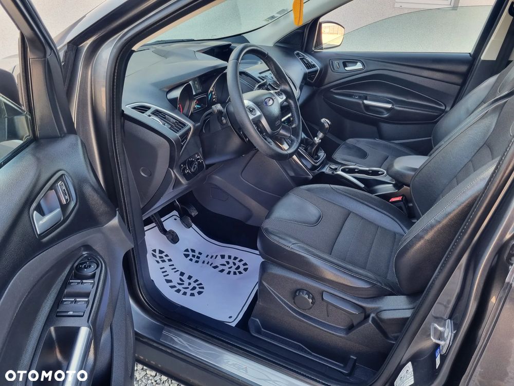 Ford Kuga 2.0 TDCi 2x4 Trend - 8