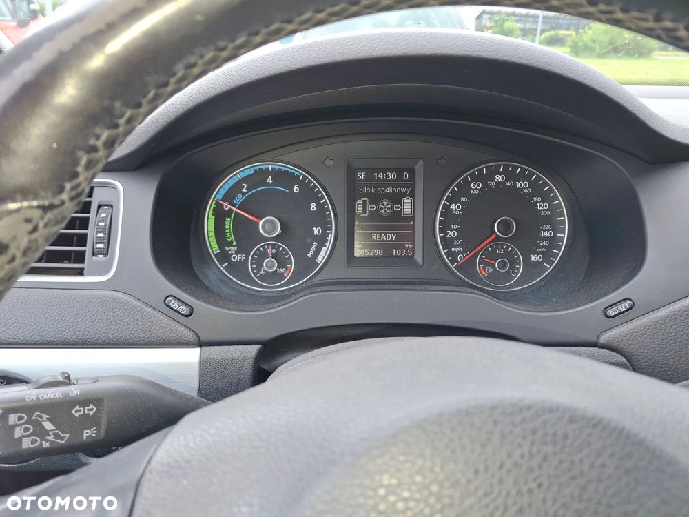 Volkswagen Jetta Hybrid - 7