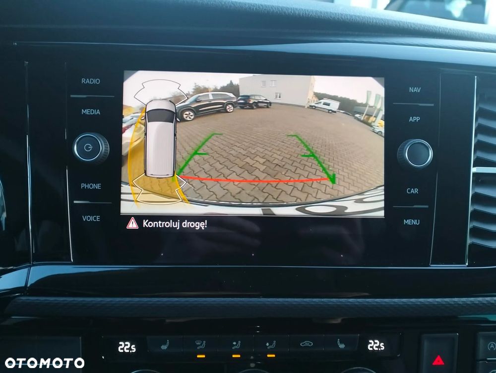 Volkswagen Multivan - 26