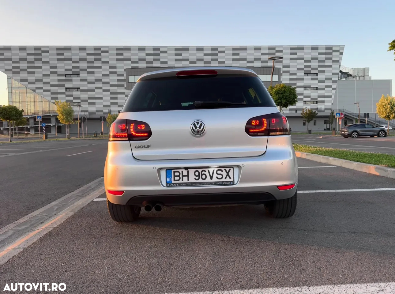 Volkswagen Golf 1.4 TSI Comfortline - 3