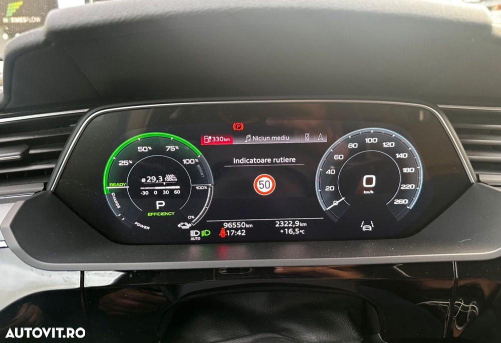 Audi e-tron 55 quattro Advanced - 7