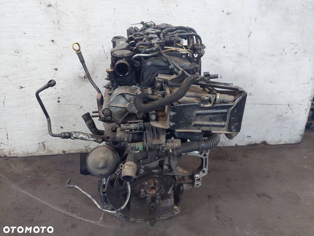 SILNIK DIESEL + UKŁAD WTRYSKOWY MAZDA 3 I Y601 - 2