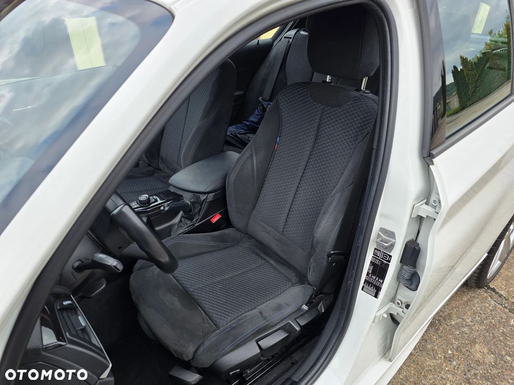 BMW Seria 1 116i Sport Line - 10