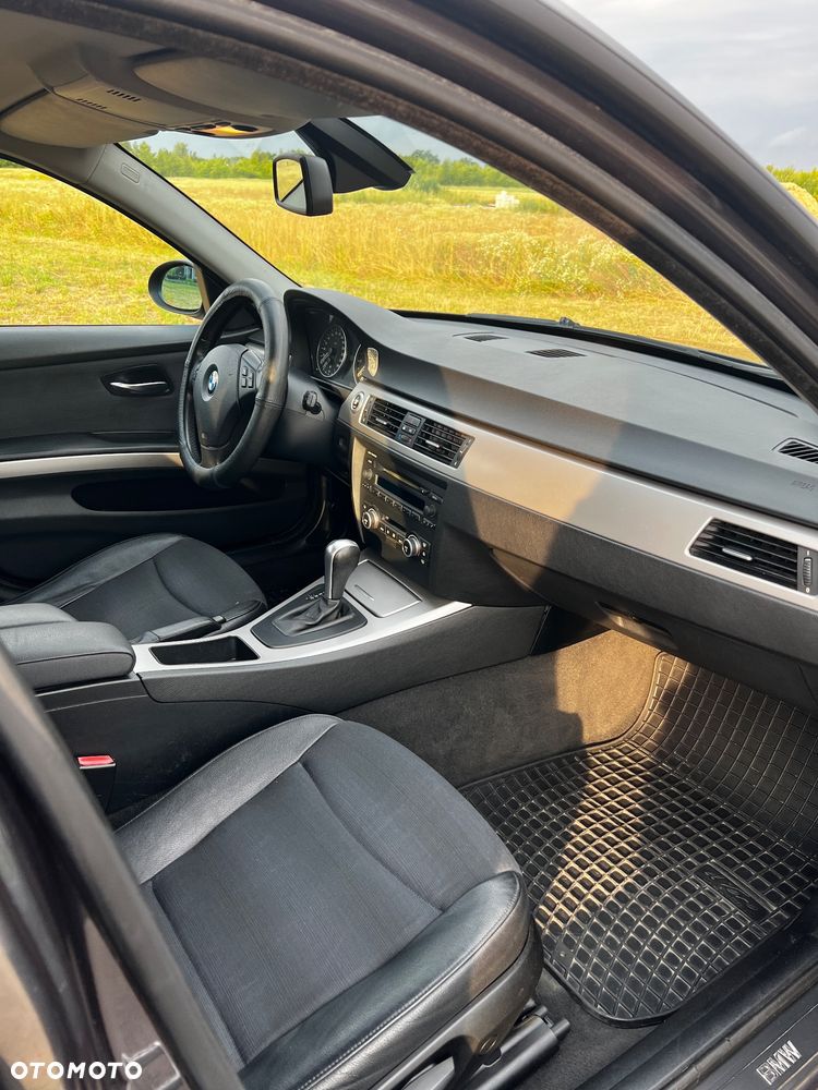 BMW Seria 3 - 10