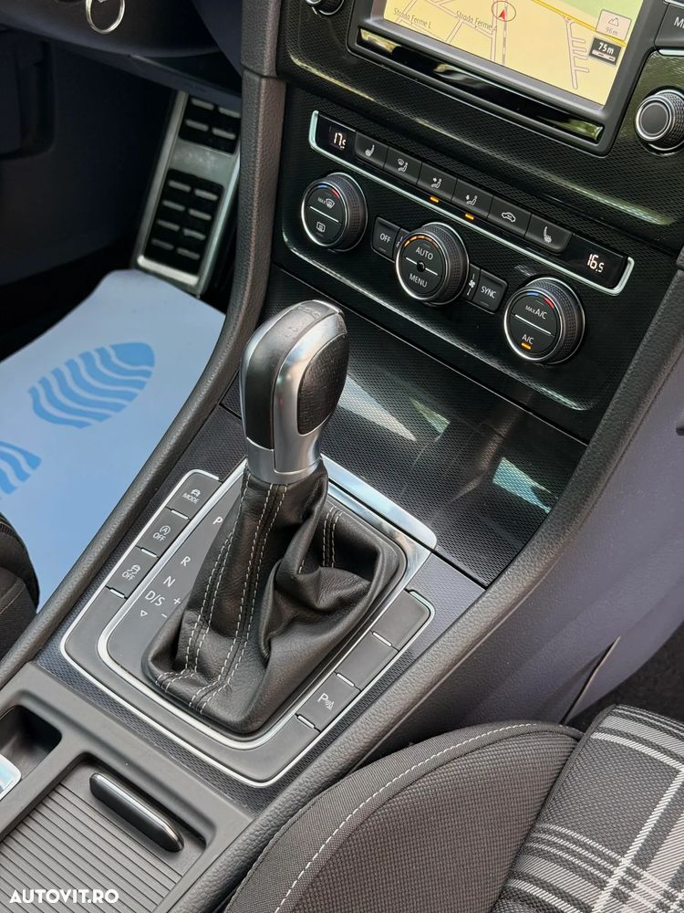 Volkswagen Golf 2.0 TDI DSG GTD - 14