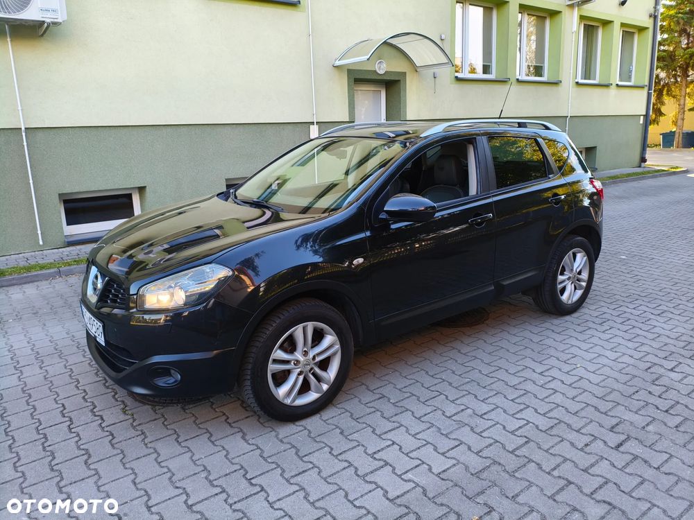 Nissan Qashqai 2.0 dCi 4 x 4 DPF tekna - 2