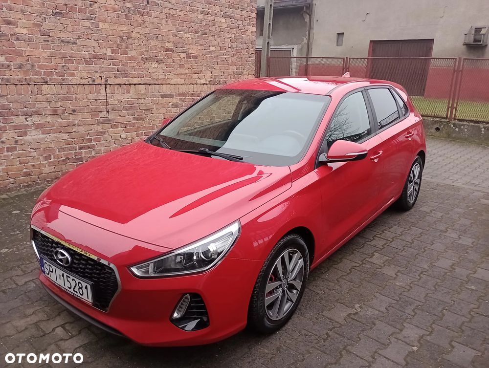 Hyundai i30 1.4 Premiere Comfort - 1