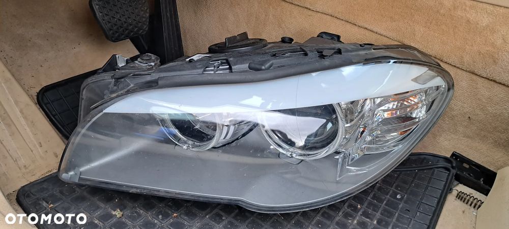 BMW Seria 5 523i Sport-Aut - 14