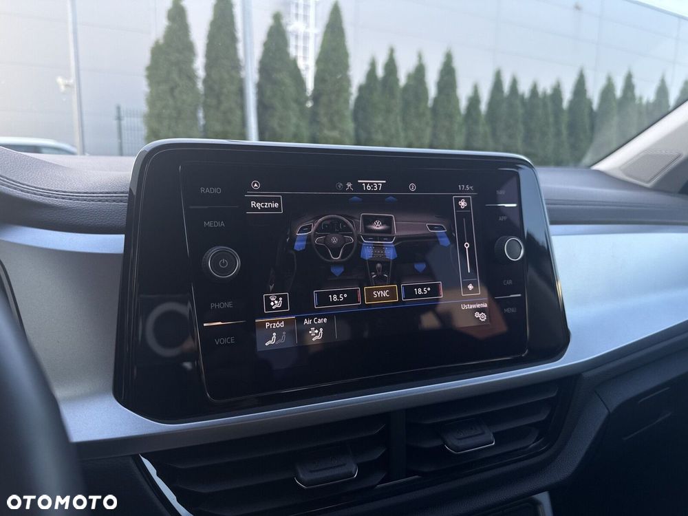Volkswagen T-Roc 1.0 TSI Life - 32