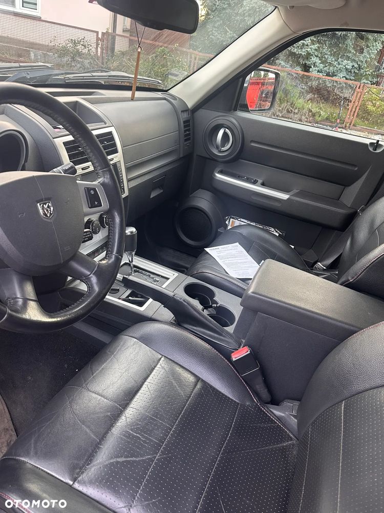 Dodge Nitro 4.0 V6 RT - 5