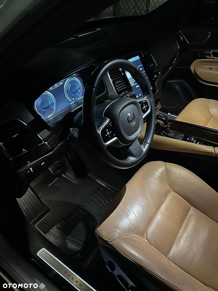 Volvo XC 90 T6 AWD Momentum 7os - 3