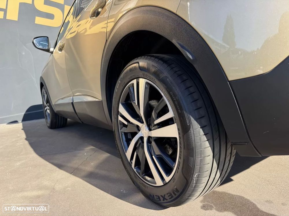 Peugeot 3008 THP 165 EAT6 Stop & Start Allure - 16