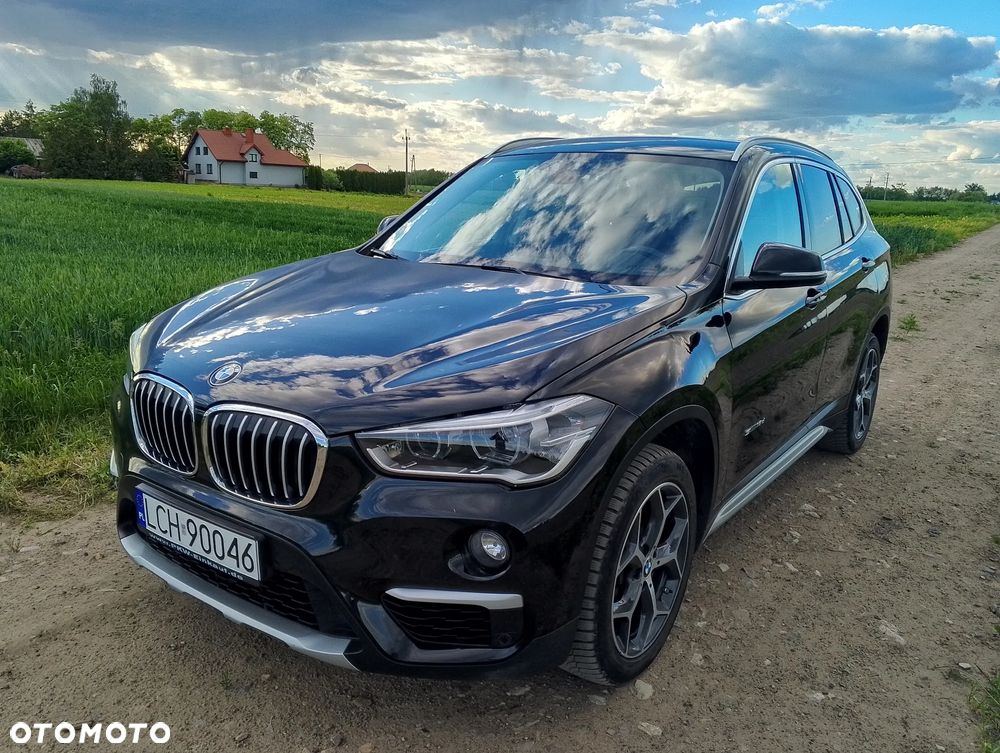BMW X1 sDrive18d Sport Line - 1
