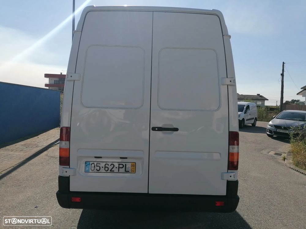 Mercedes-Benz Sprinter - 5