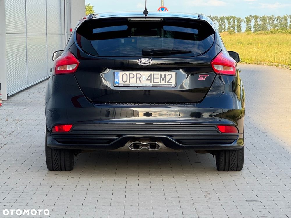 Ford Focus 2.0 TDCi ST - 27