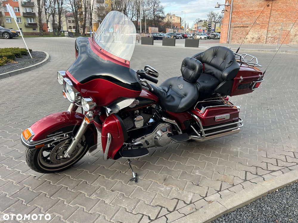 Harley-Davidson FLHTCU Ultra - 15