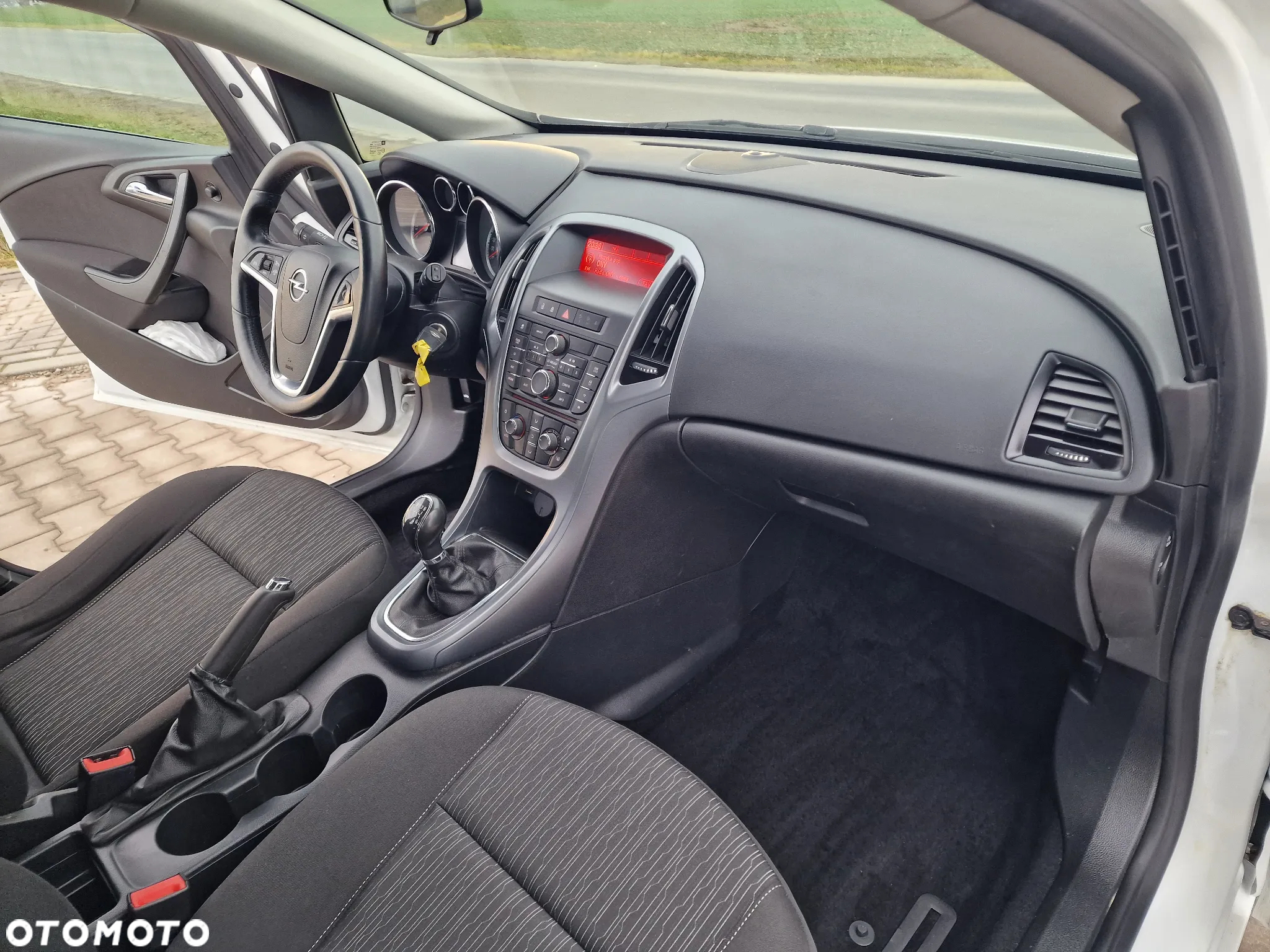 Opel Astra 1.6 D Start/Stop Sports Tourer Business - 27