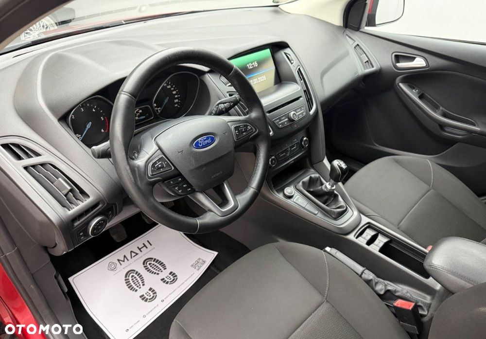 Ford Focus - 23