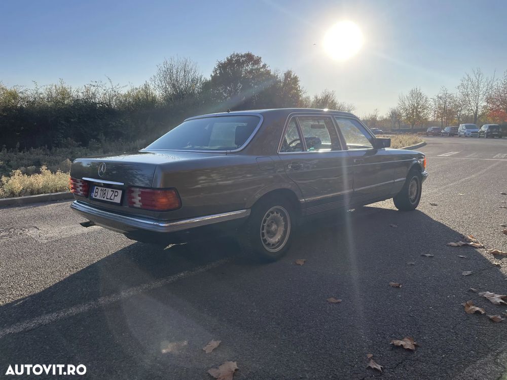 Mercedes-Benz W126 - 4