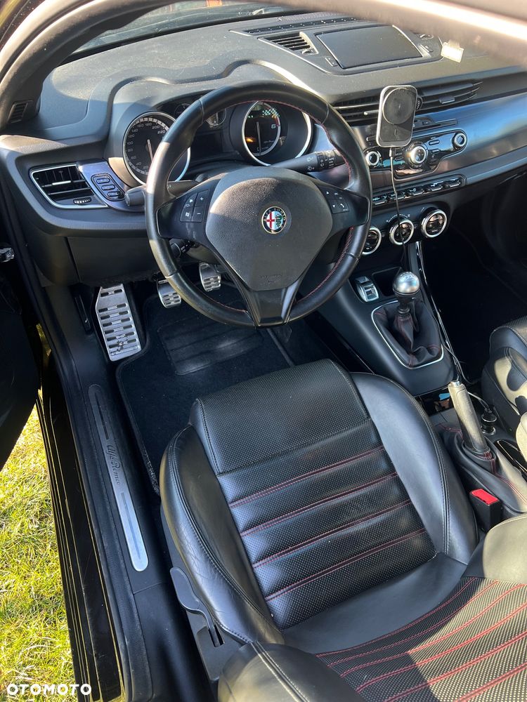 Alfa Romeo Giulietta 2.0 JTDM Distinctive - 22