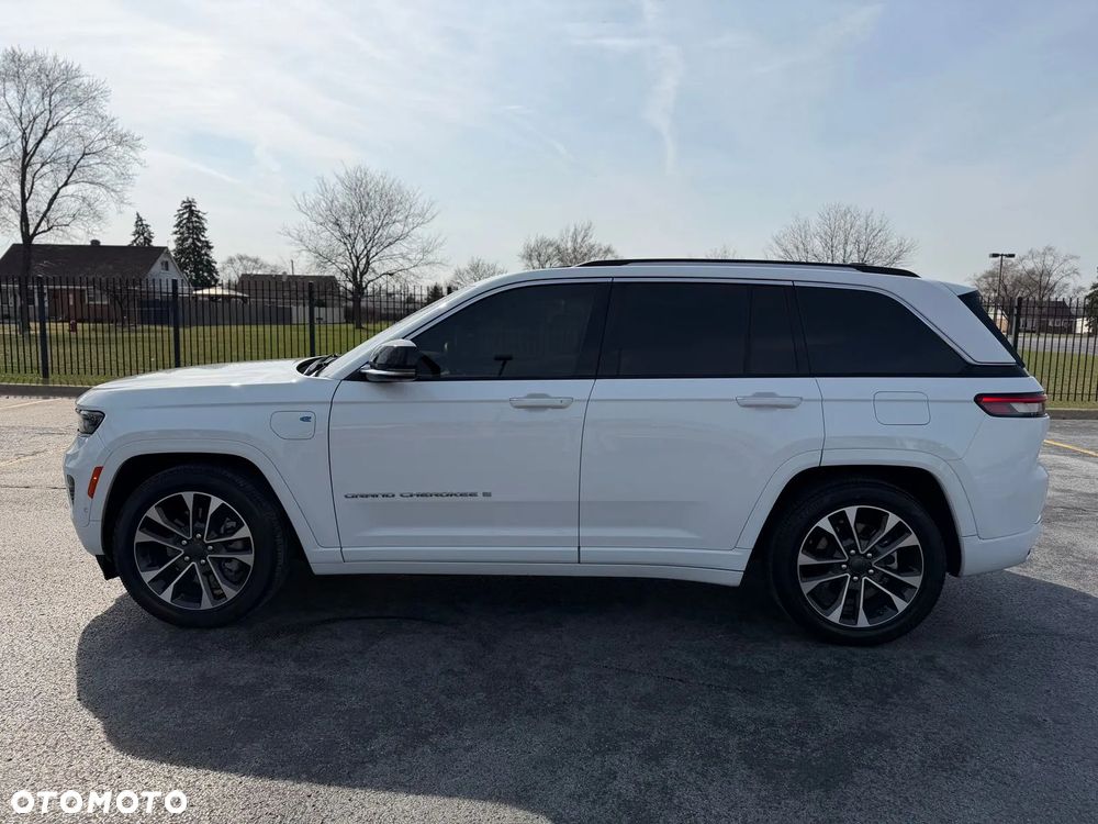 Jeep Grand Cherokee - 10