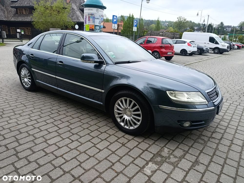 Volkswagen Phaeton - 6