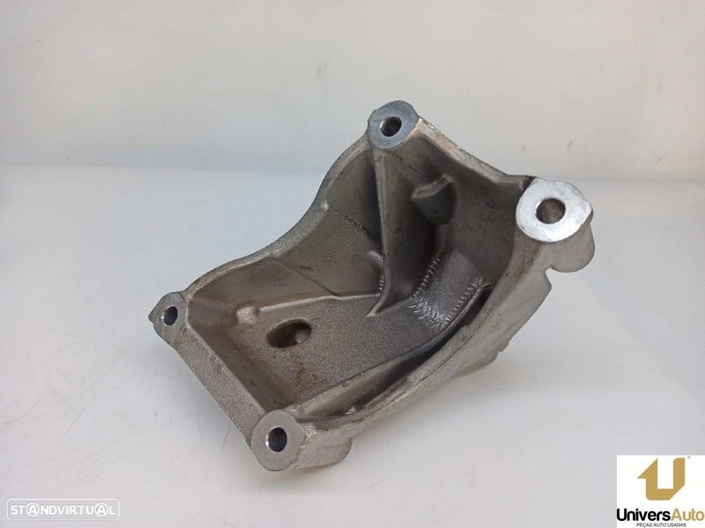 APOIO DO MOTOR VOLKSWAGEN TOUAREG (7LA) TDI V10 - 6