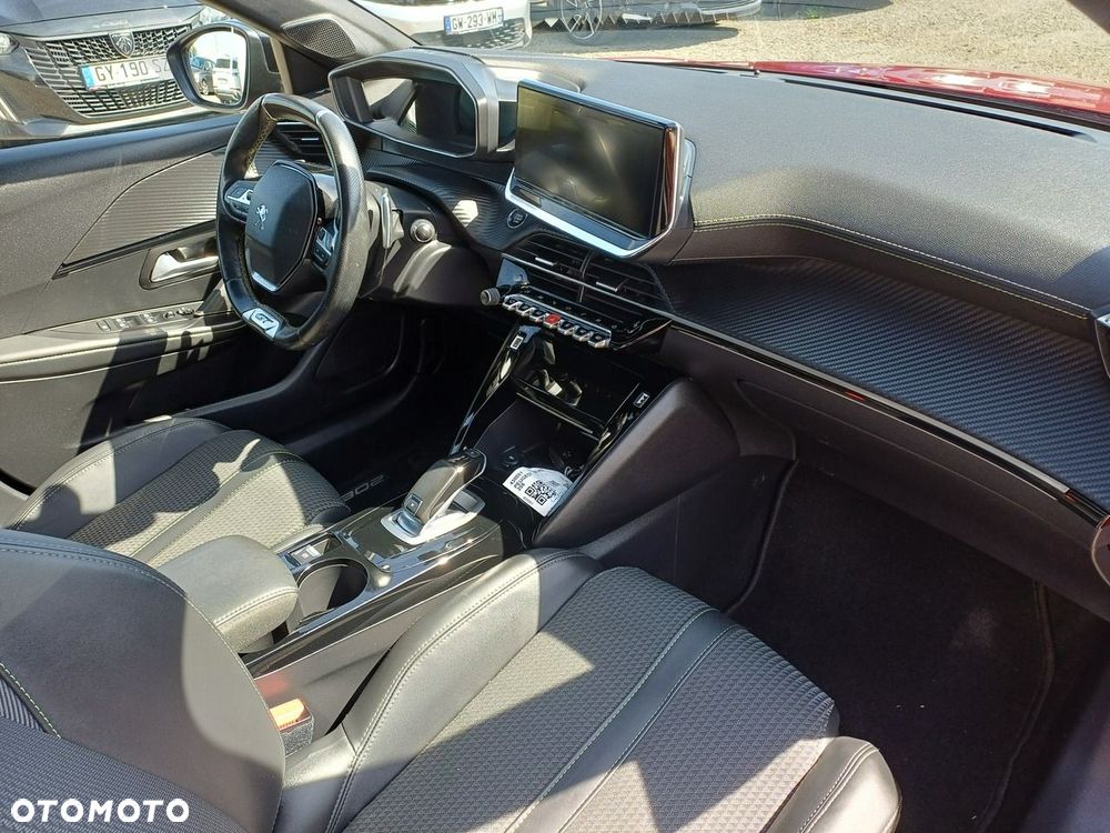 Peugeot 208 PureTech 100 EAT8 GT - 12