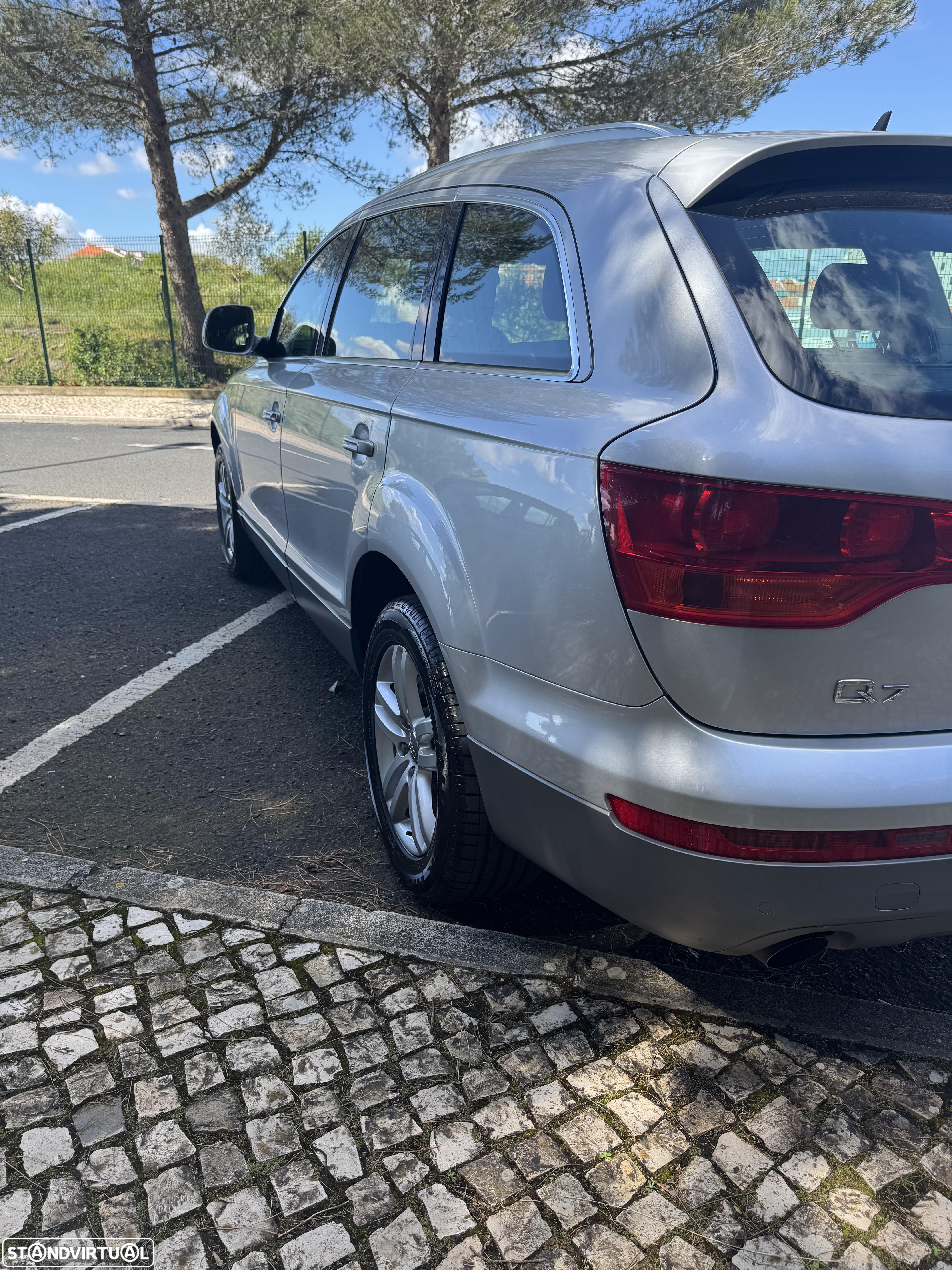 Audi Q7 3.0 TDI Exclusive Tiptronic - 5