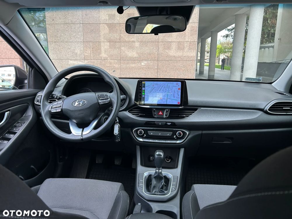 Hyundai i30 1.4 Classic + - 16