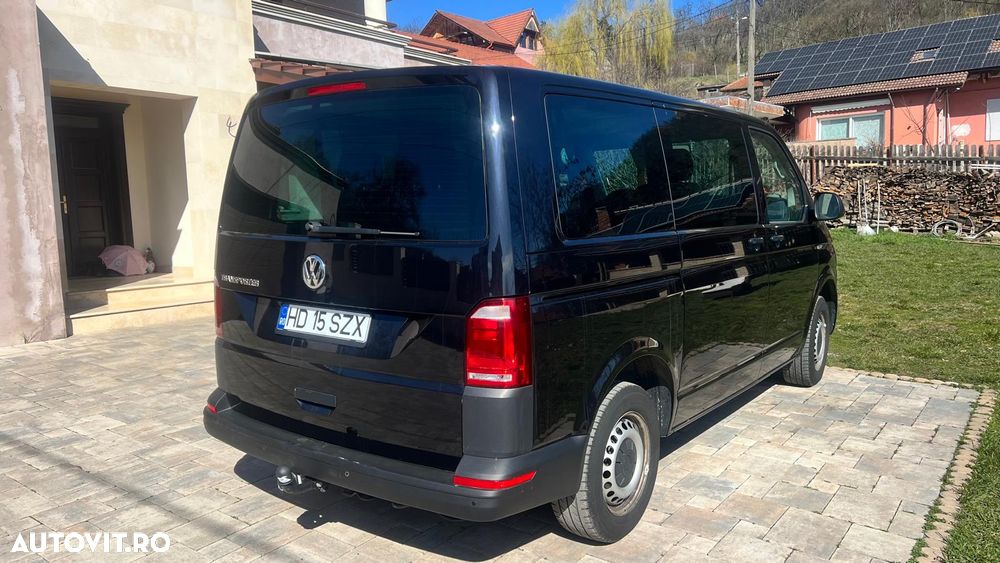Volkswagen Transporter - 4