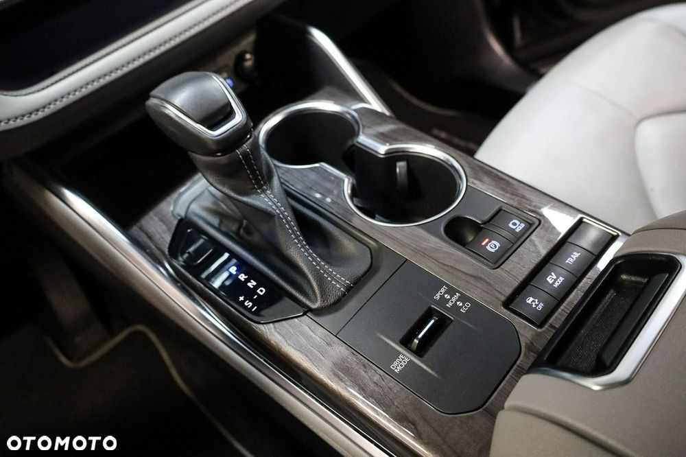 Toyota Highlander 2.5 Hybrid Executive - 20