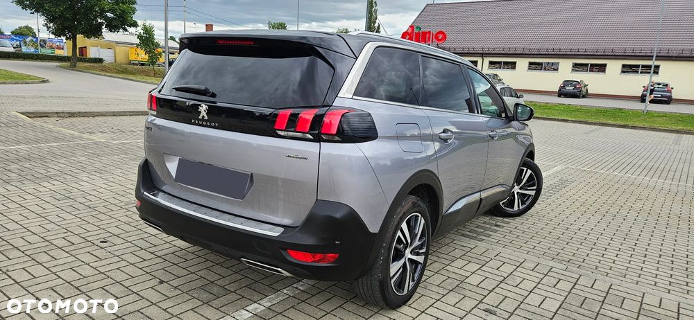 Peugeot 5008 - 2