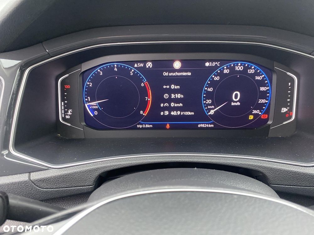 Volkswagen T-Roc - 21