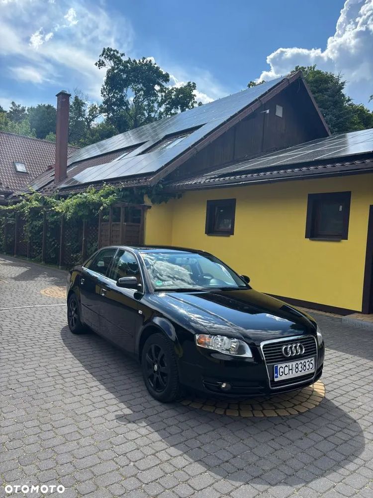 Audi A4 - 1
