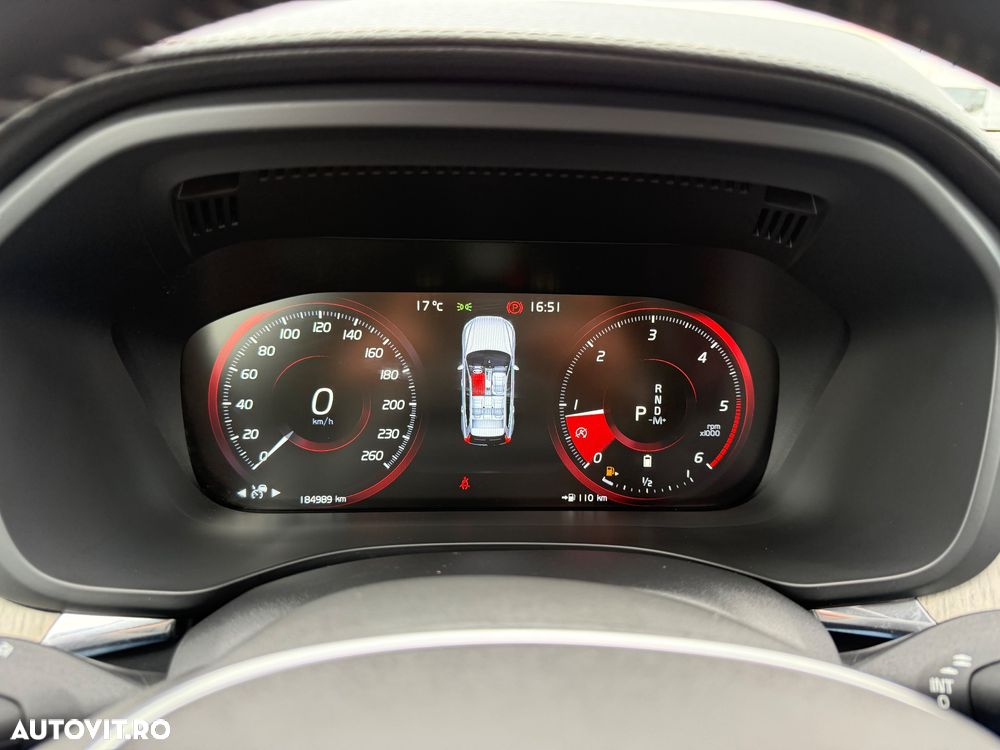 Volvo XC 60 D5 AWD Inscription - 18