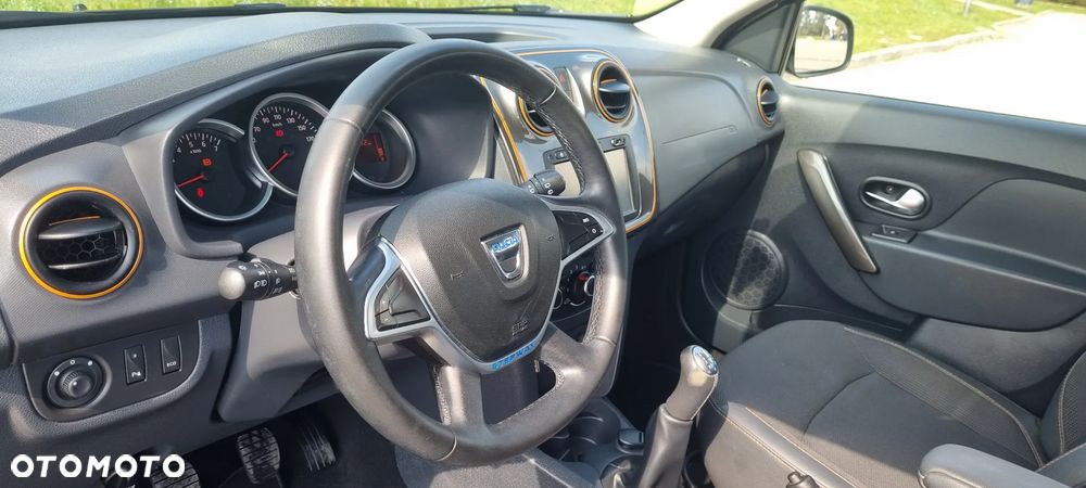 Dacia Sandero Stepway TCe 90 Prestige - 14