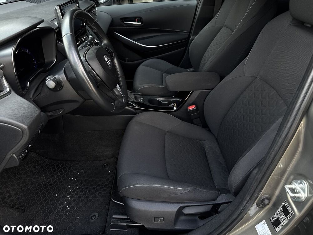Toyota Corolla 2.0 Hybrid Comfort - 13
