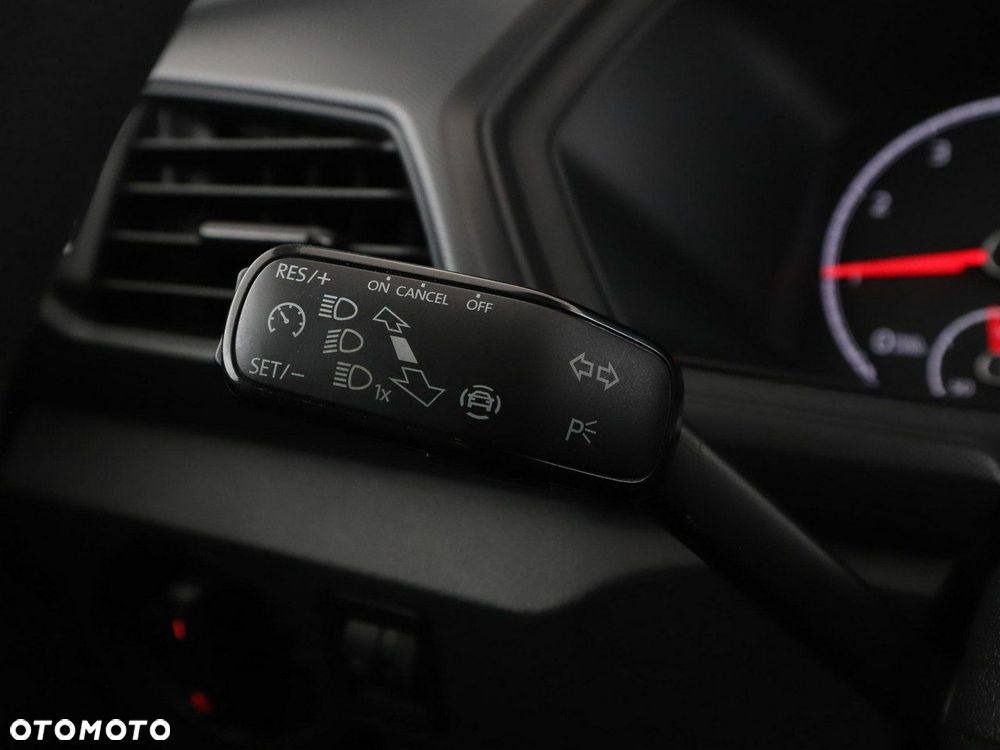 Volkswagen T-Cross 1.0 TSI - 29