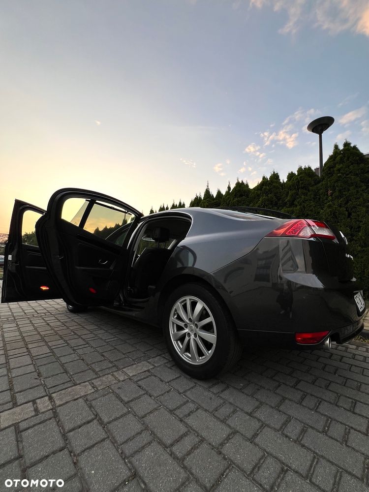 Renault Laguna 2.0 dCi Bose Edition - 10