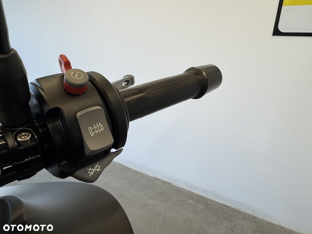 BMW K - 29