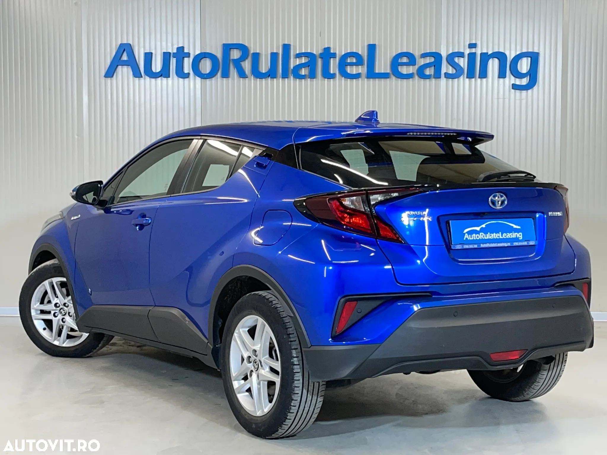 Toyota C-HR 1.8 HSD 122 CP 4x2 CVT C-lassy - 4