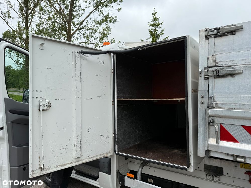 Volkswagen Crafter - 13