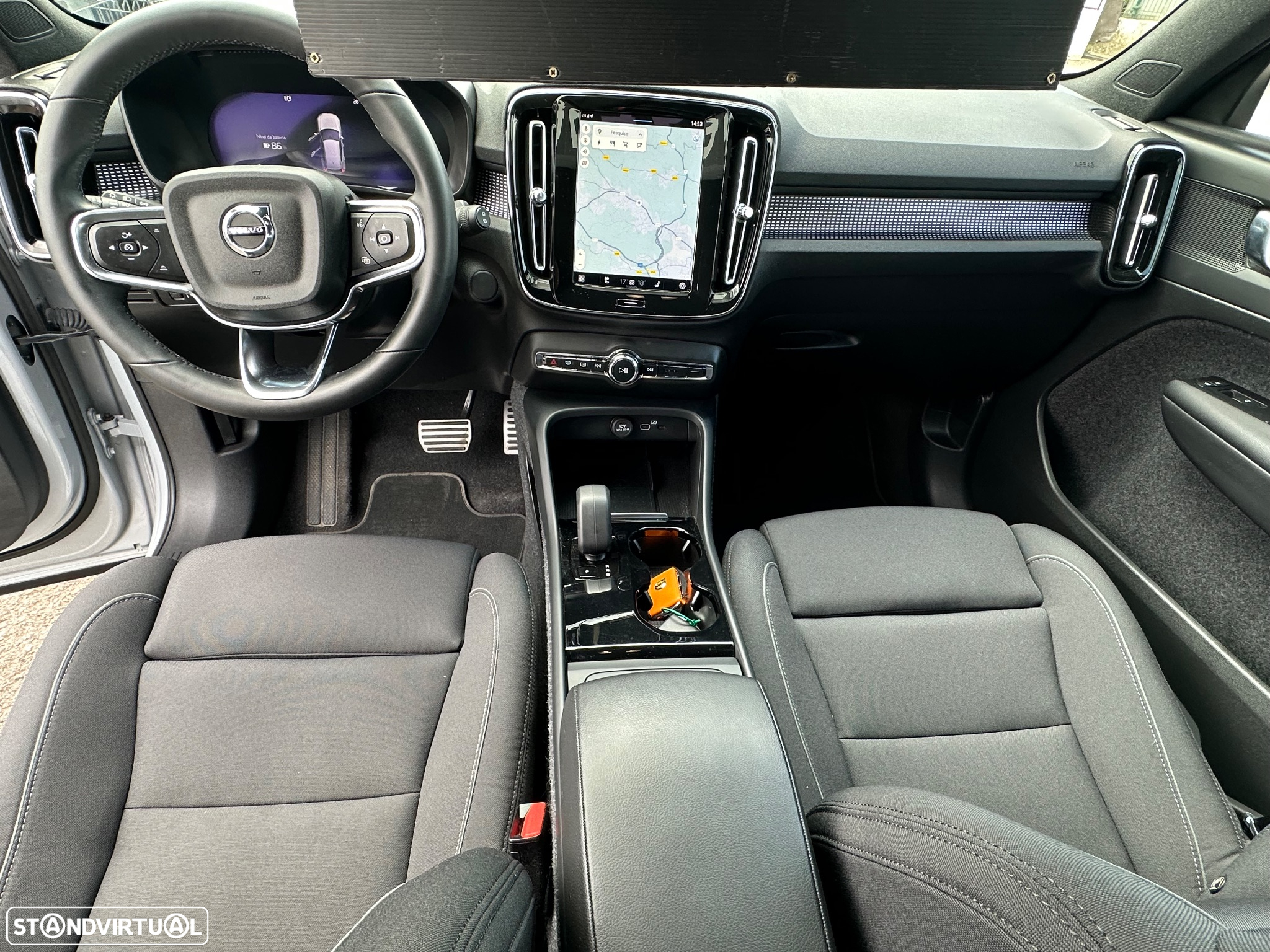 Volvo XC 40 Recharge Plus - 10
