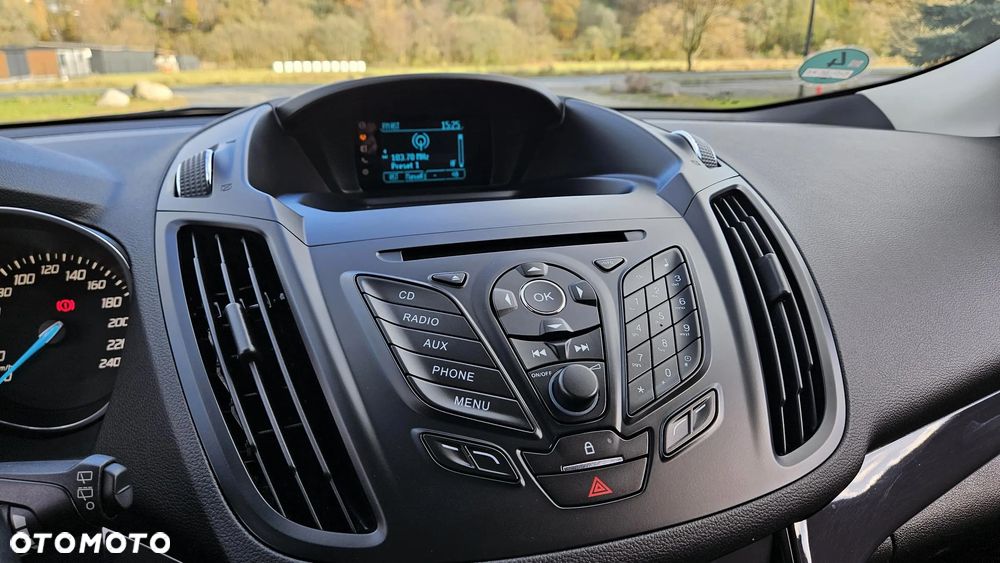 Ford Kuga 2.0 TDCi 4x4 Trend - 28