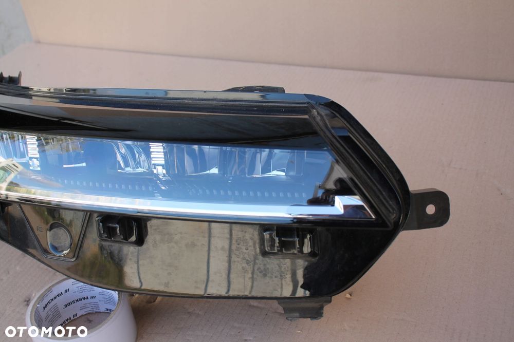 renault megane v, e tech prawa lampa 260103279r full led - 3
