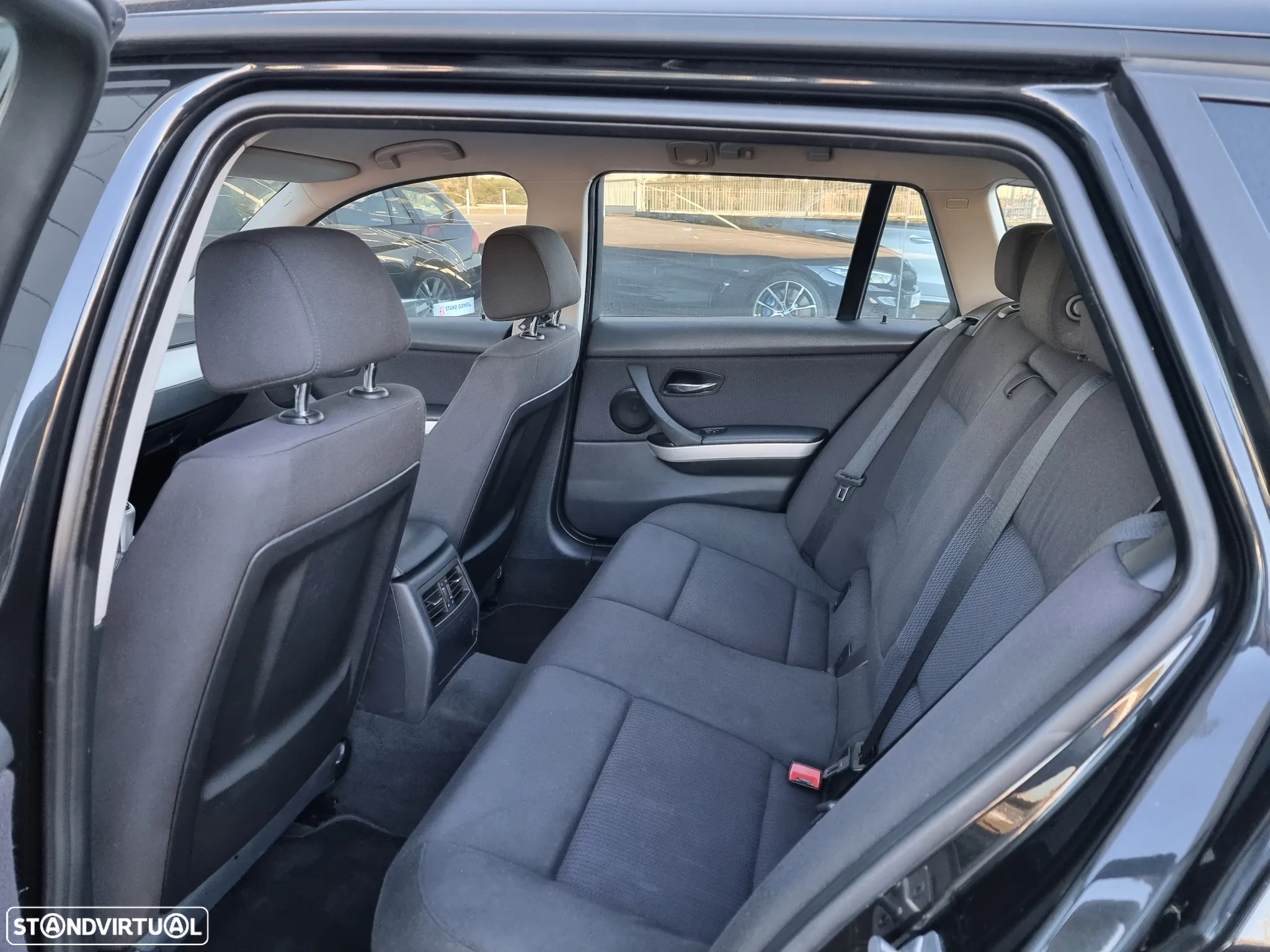 BMW 318 d Touring Sport - 21