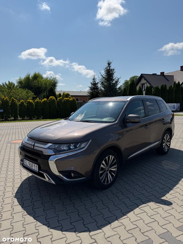 Mitsubishi Outlander 2.0 Instyle SDA 4WD CVT - 3